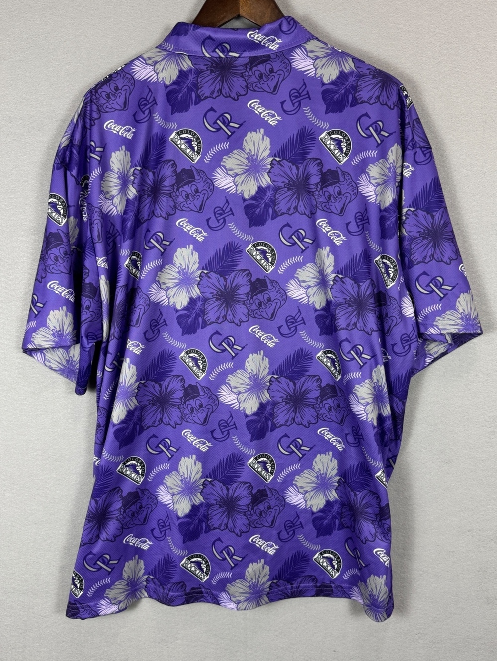 Colorado Rockies Purple Men's XL Button-Up Shirt - Picture 6 of 6